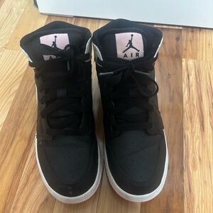 Jordan 1 Mid Arctic Pink Black